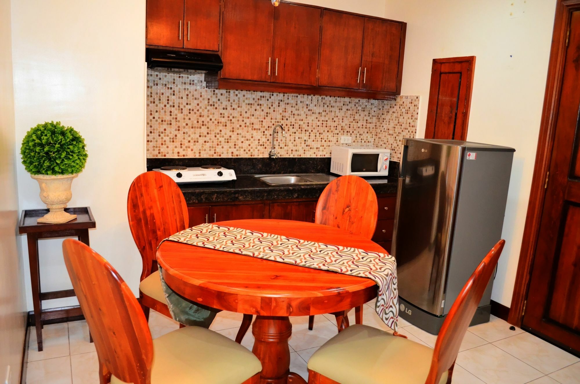 Grand Isabella Residences Cebu Buitenkant foto