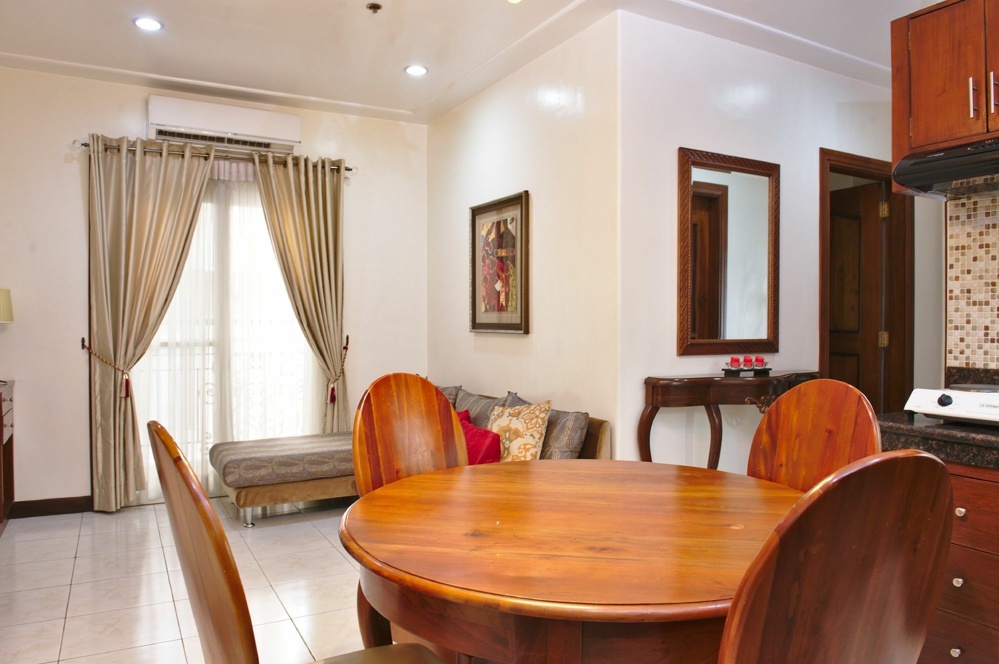 Grand Isabella Residences Cebu Buitenkant foto
